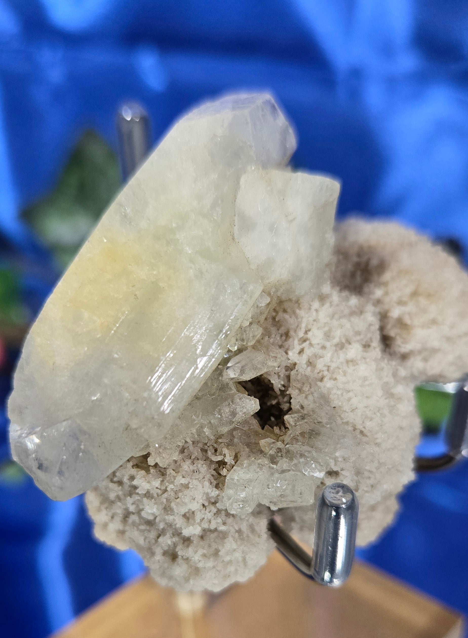 CALCITE IN MATRIX