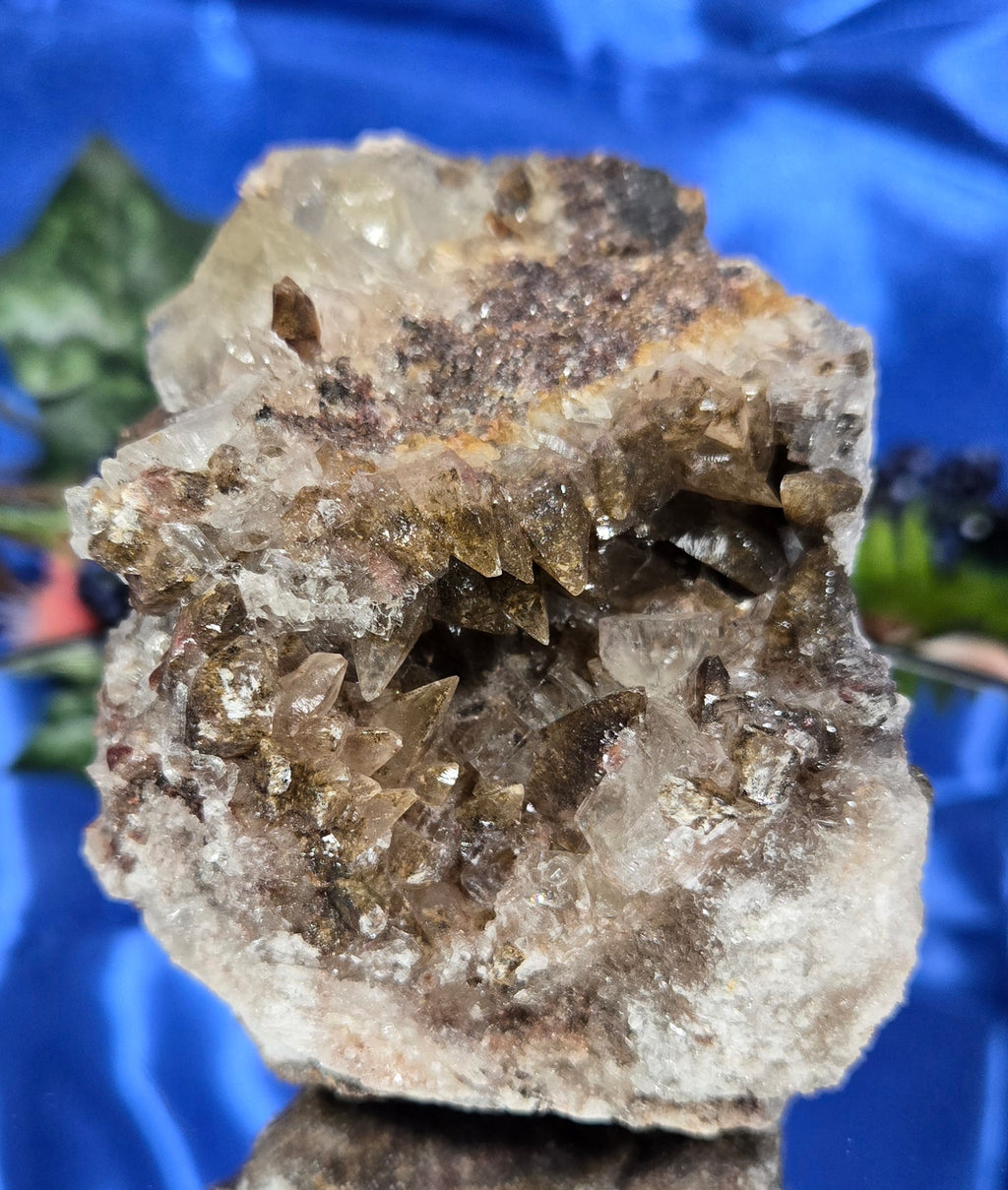 DOG TOOTH CALCITE