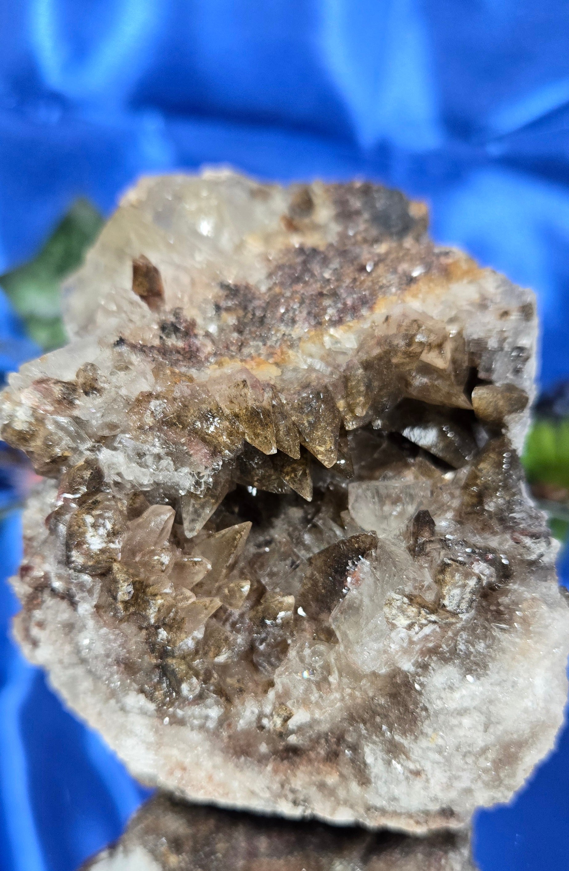 DOG TOOTH CALCITE