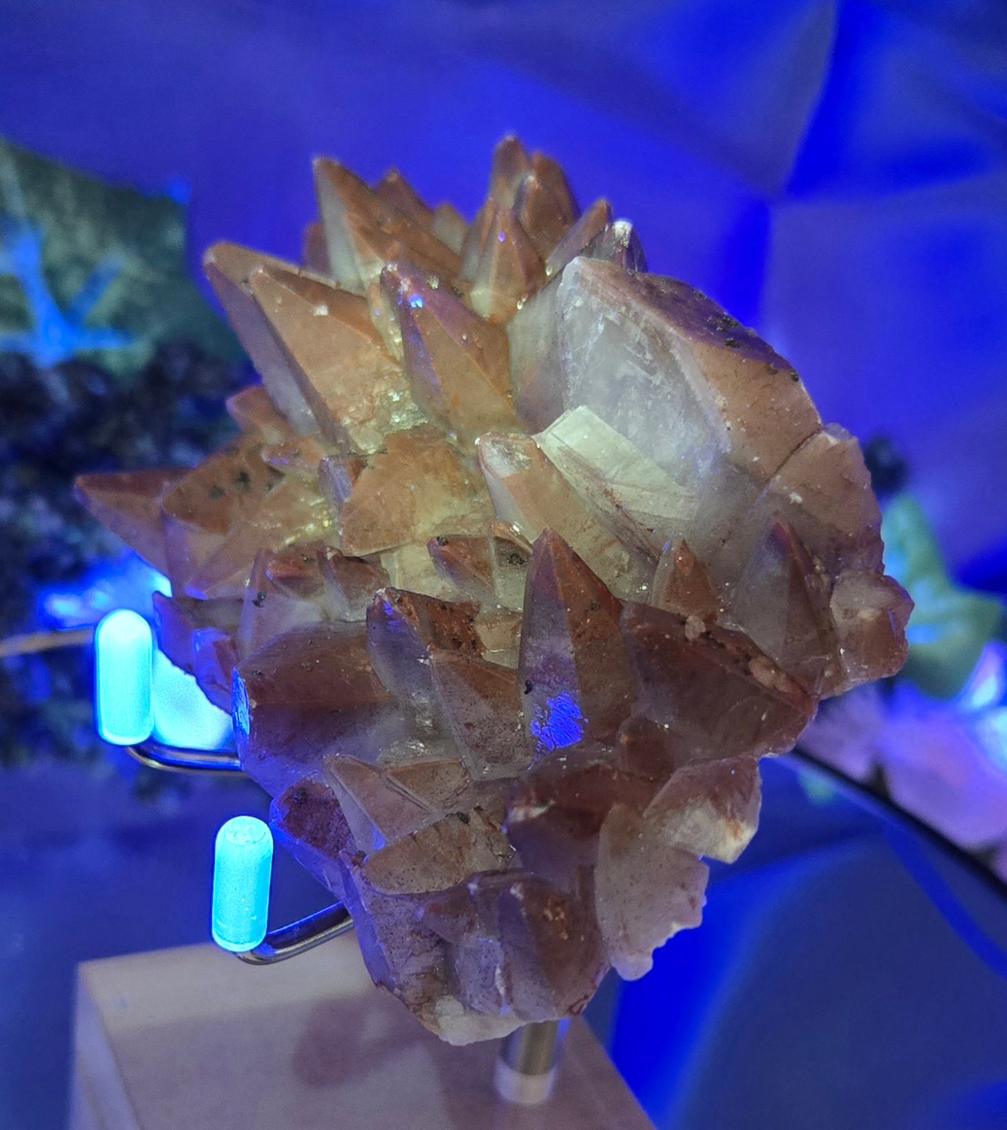 DOG TOOTH CALCITE
