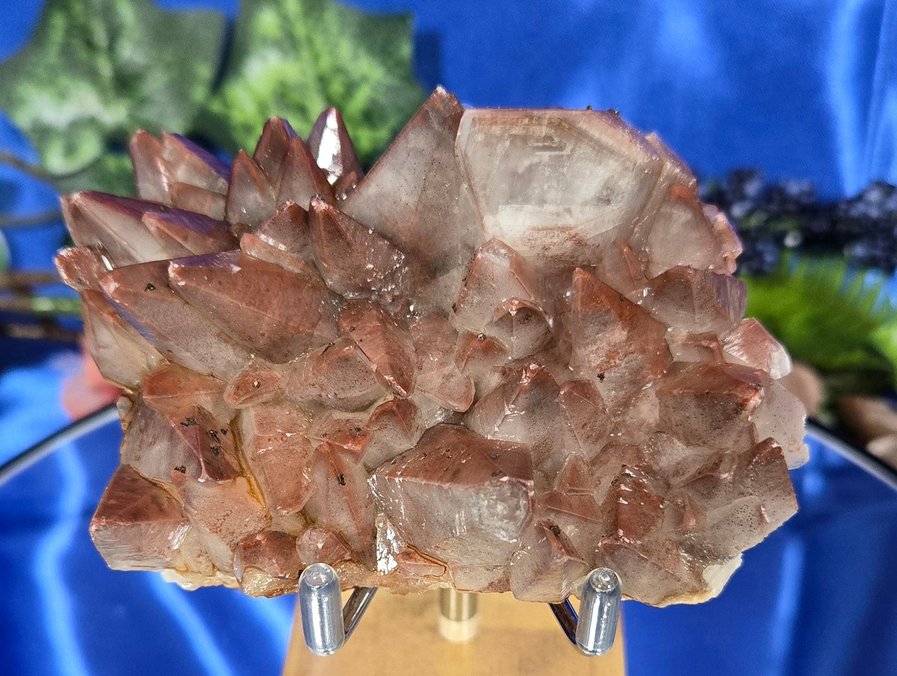DOG TOOTH CALCITE