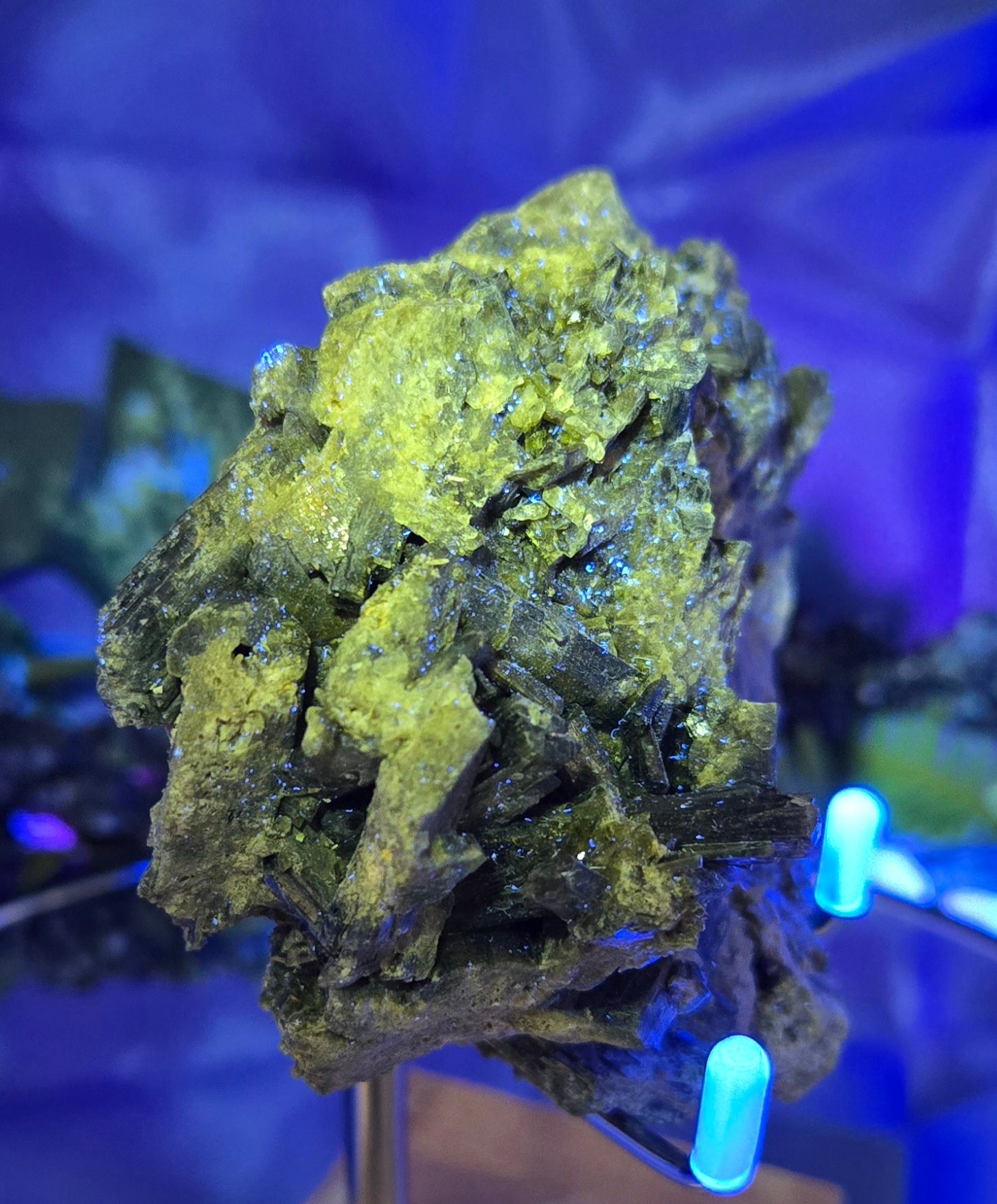 EPIDOTE