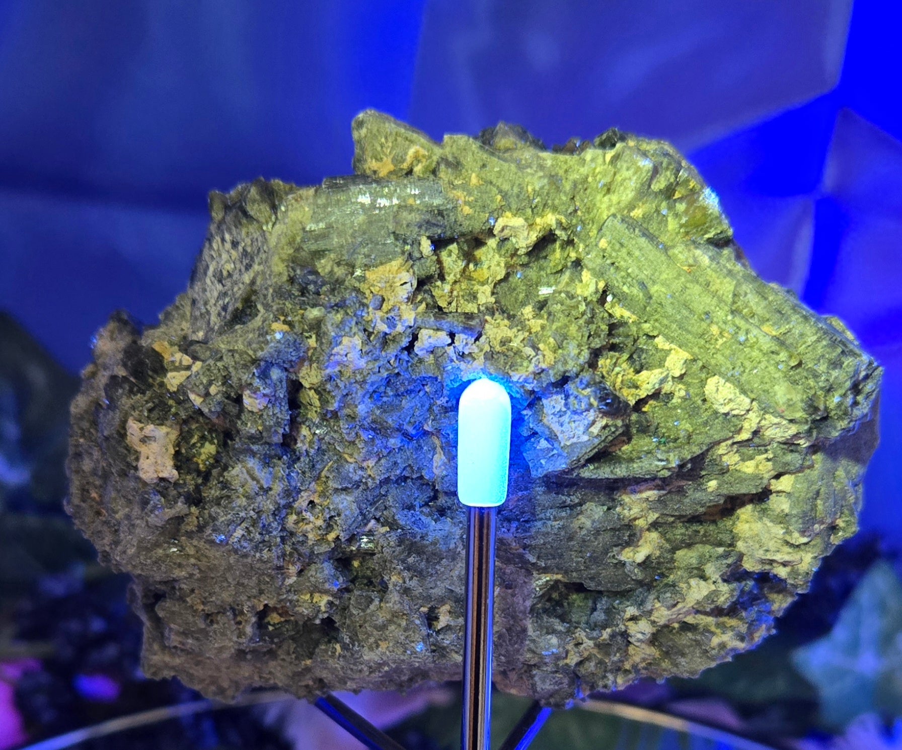EPIDOTE