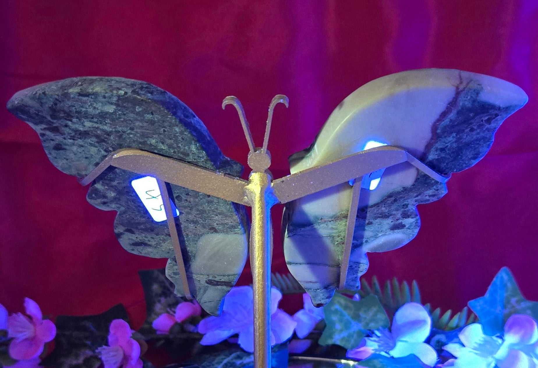 JASPER BUTTERFLY WITH STAND