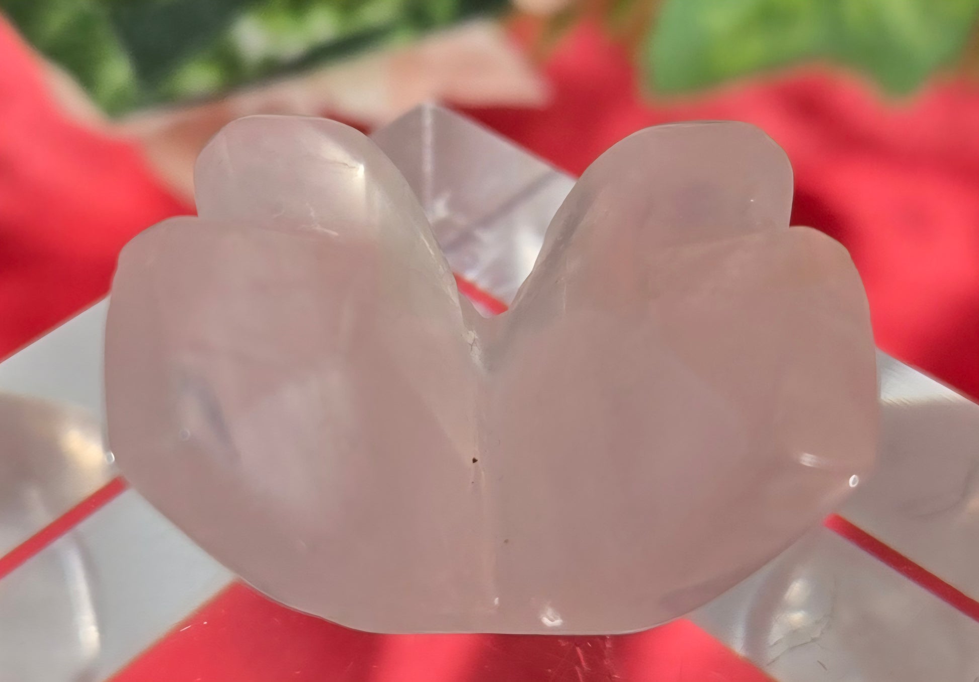ROSE QUARTZ BUTTERFLY