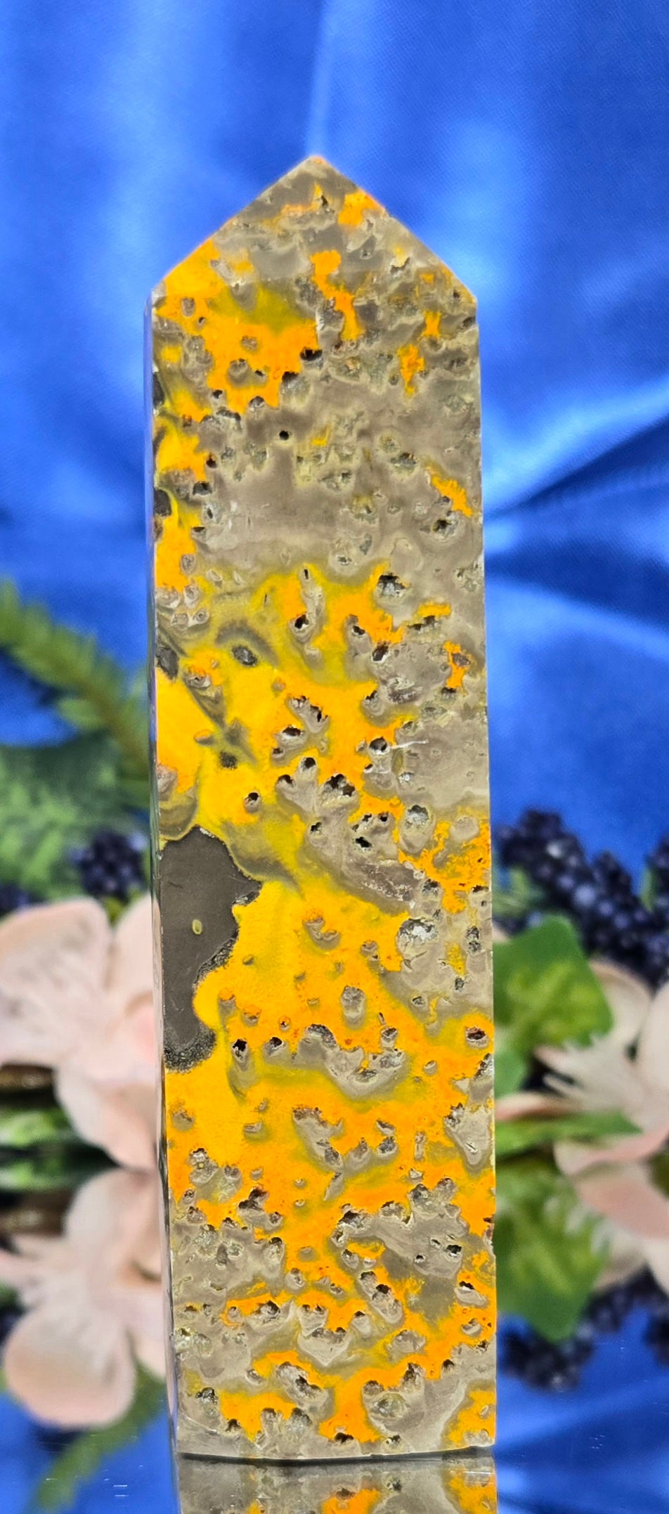 BUMBLE BEE JASPER TOWER