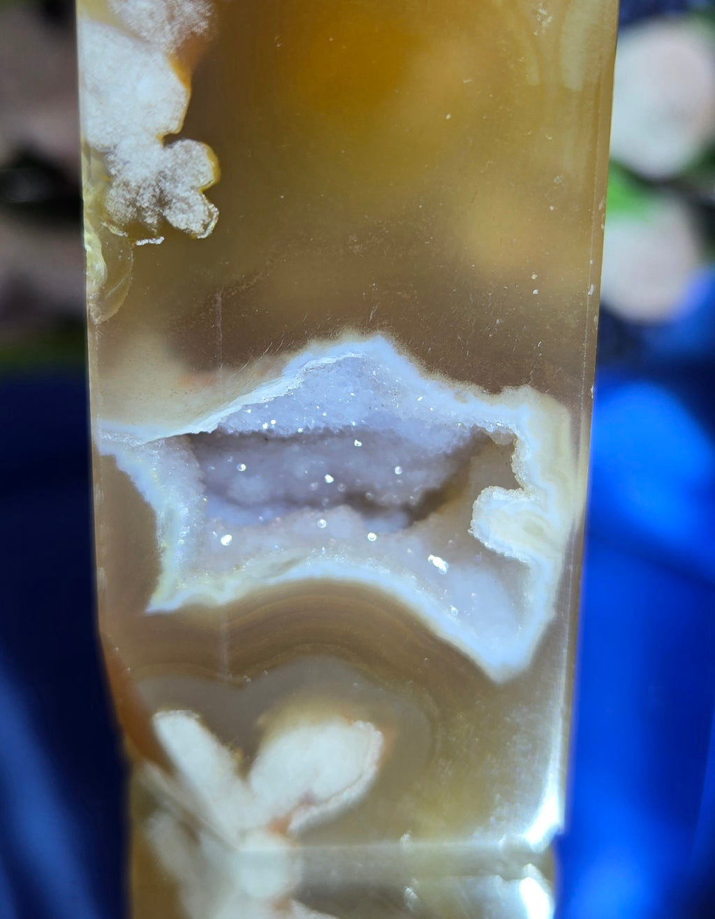 FLOWER AGATE TOWER
