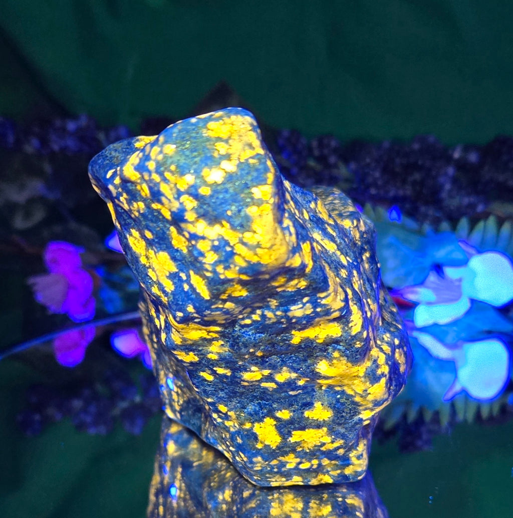 LAPIS LAZULI