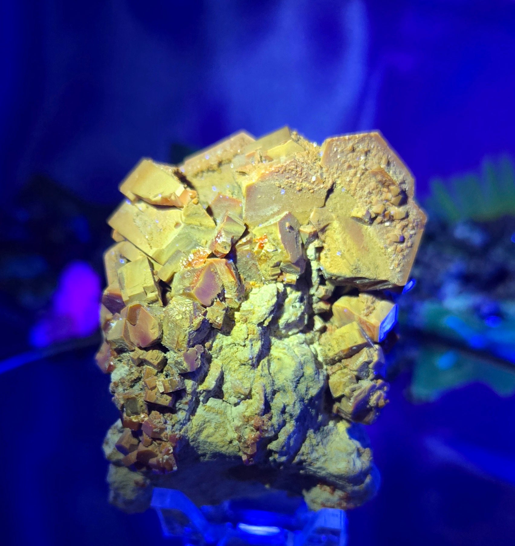 VANADINITE CLUSTER