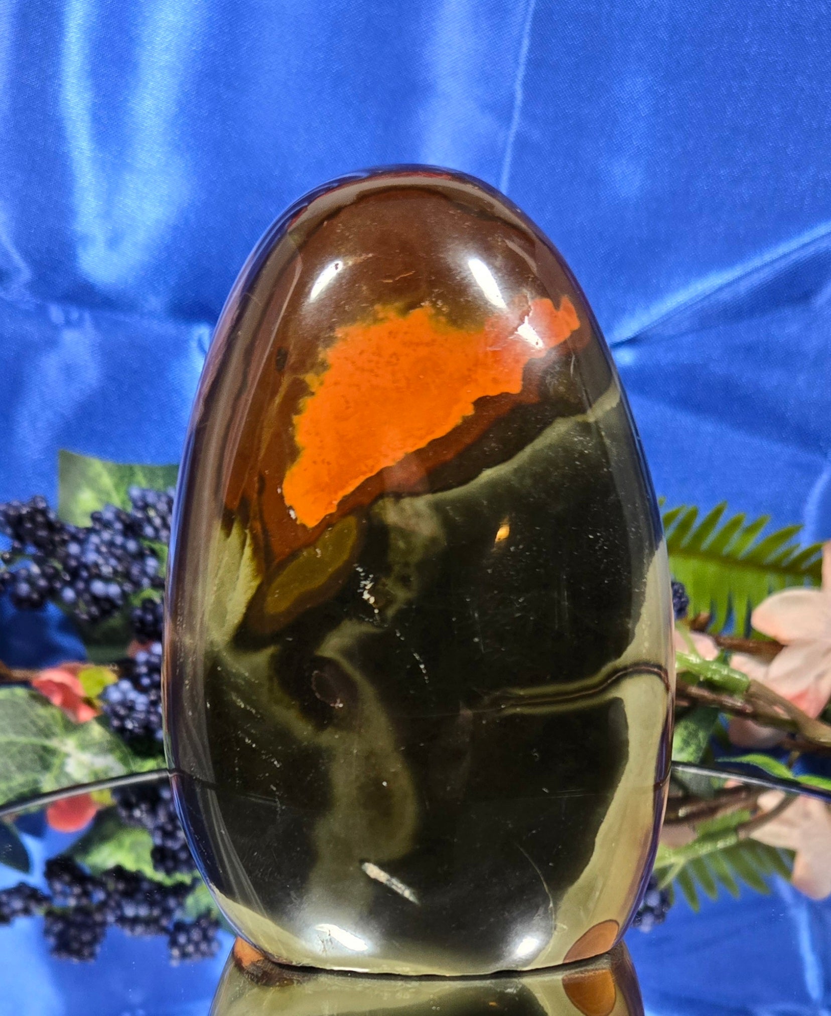POLYCHROME FREE FORM