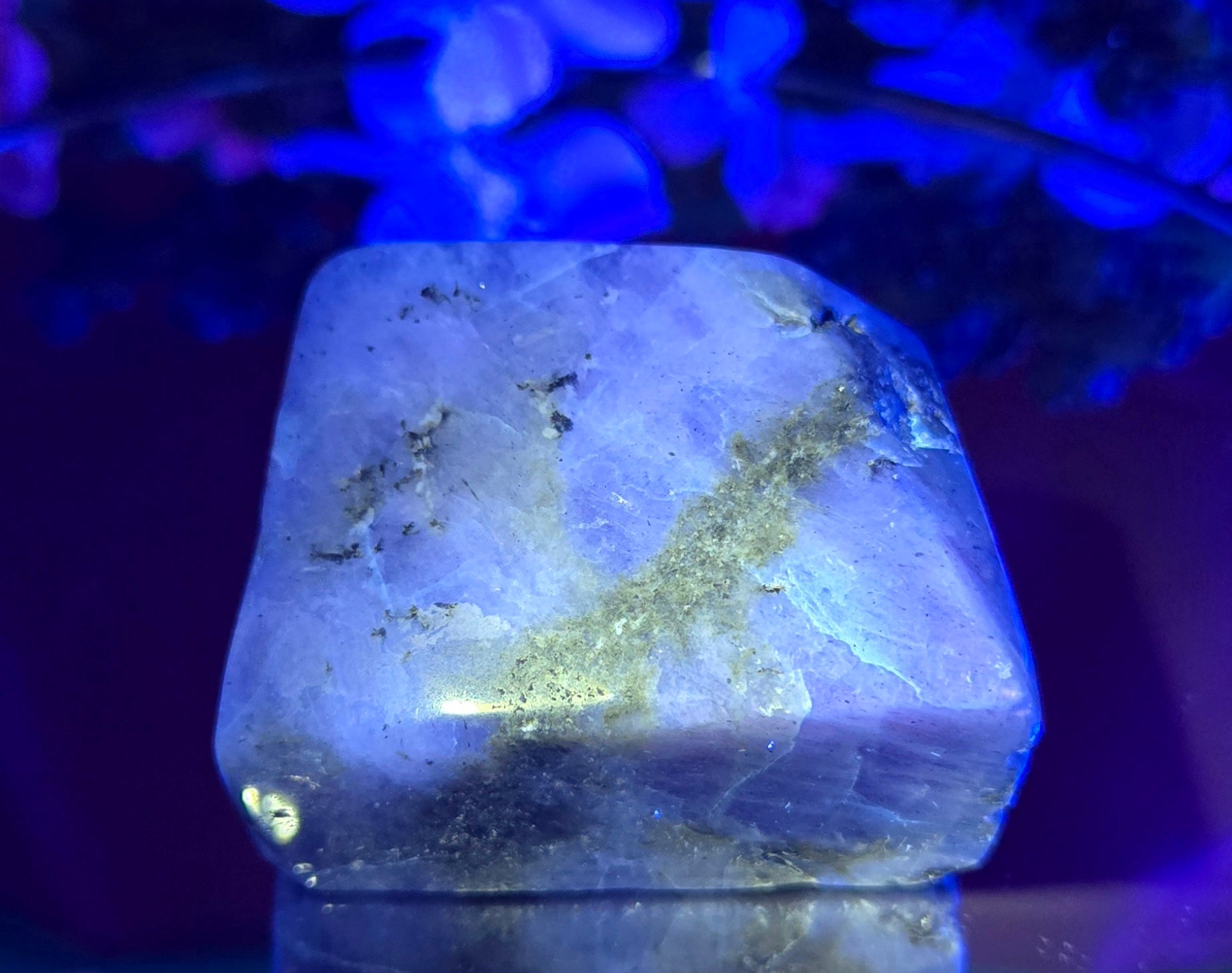 LABRADORITE FREE FORM