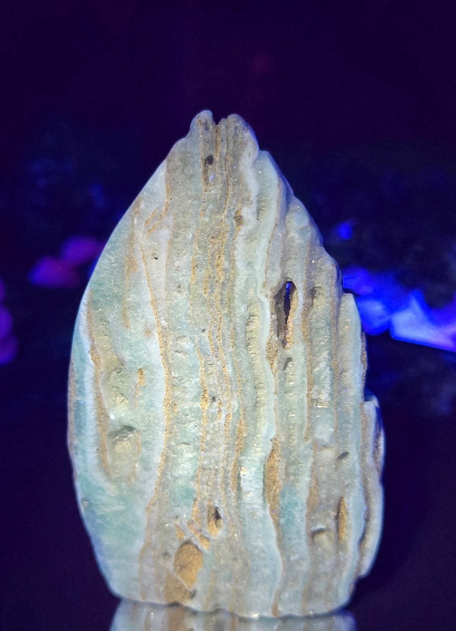 CARIBBEAN CALCITE FREE FORM
