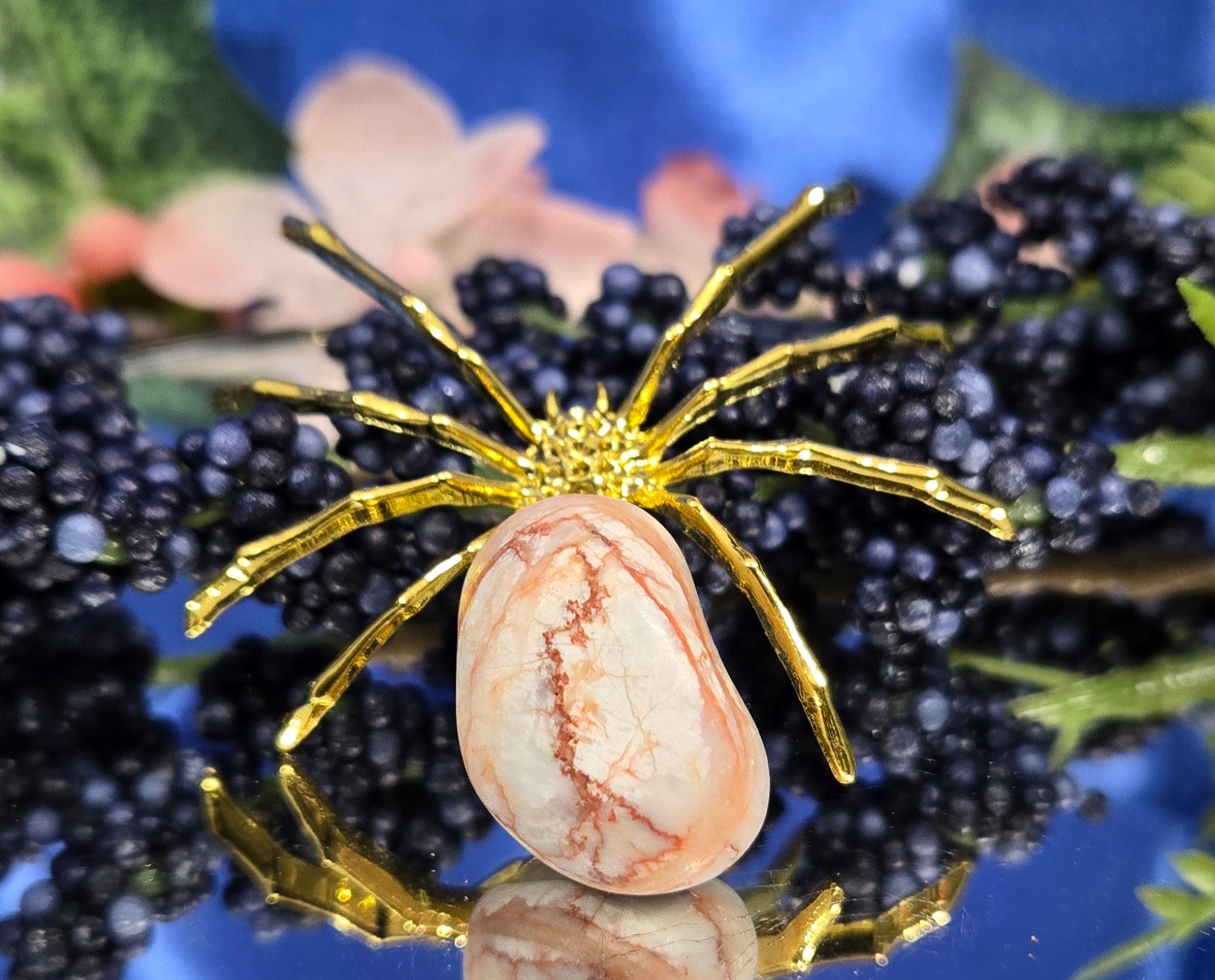 RED VEIN JASPER SPIDER