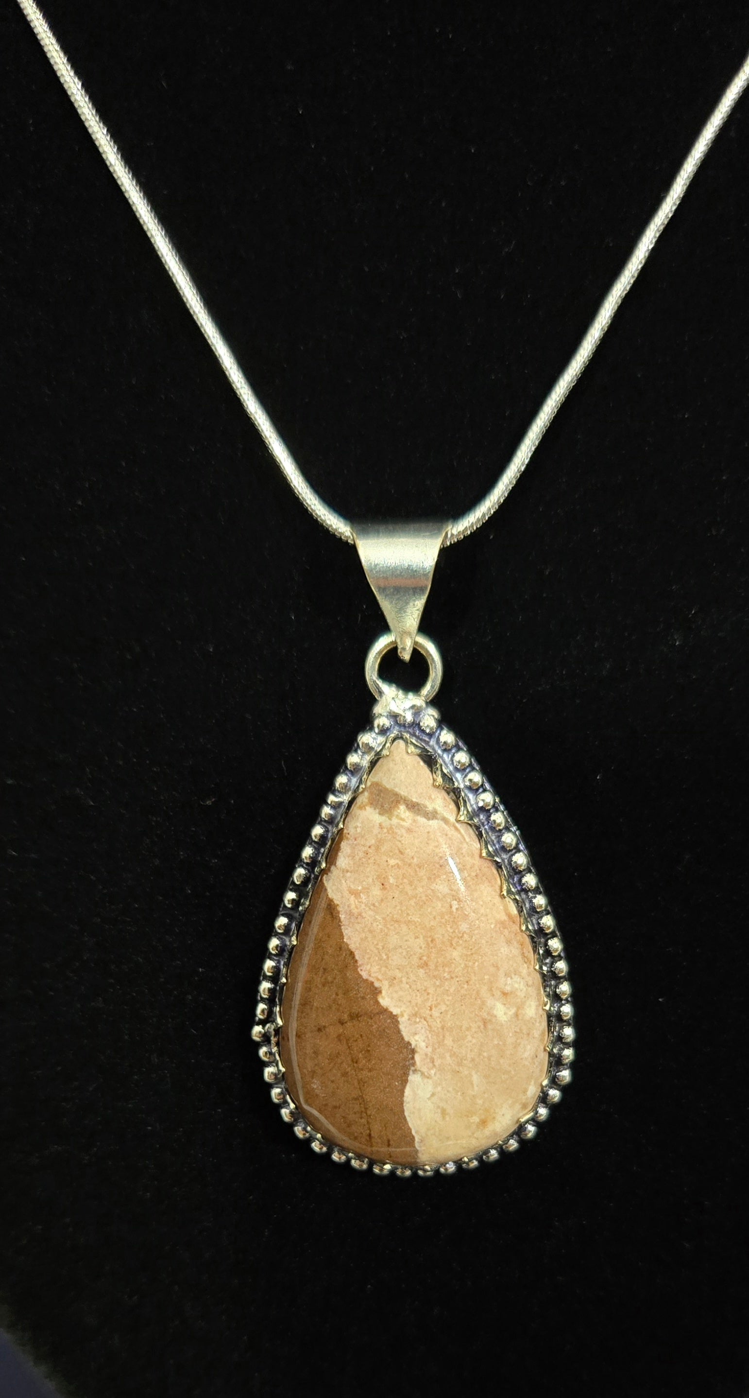 PICTURE JASPER NECKLACE