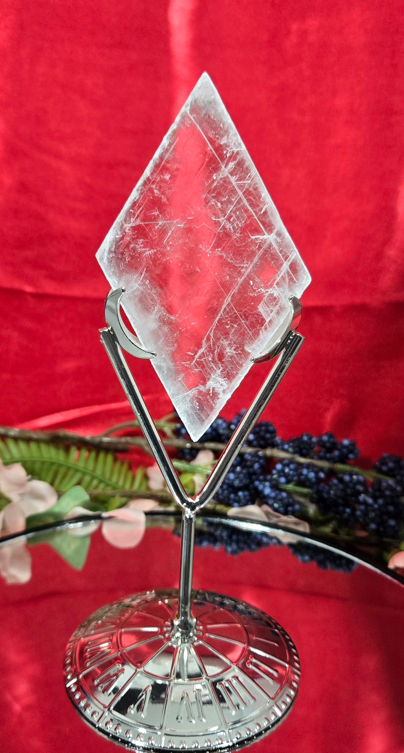 GYPSUM SELENITE WITH STAND