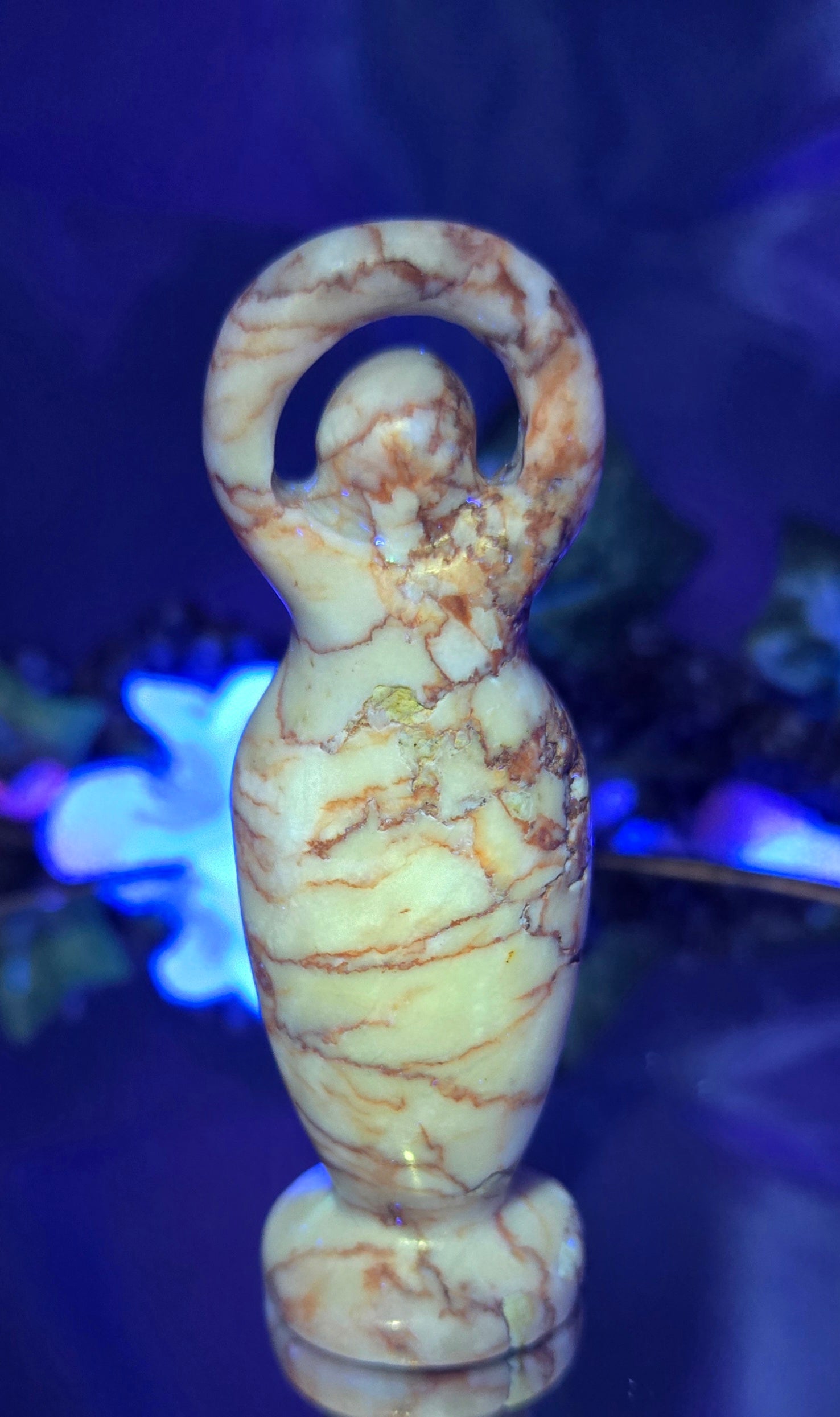 RED VEIN JASPER GODDESS