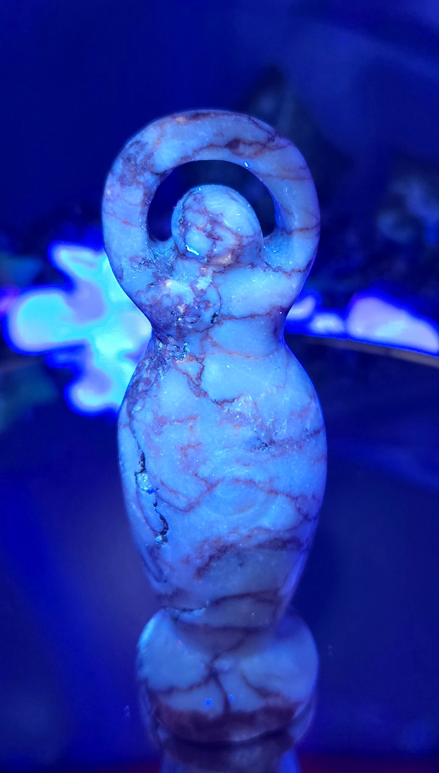 RED VEIN JASPER GODDESS