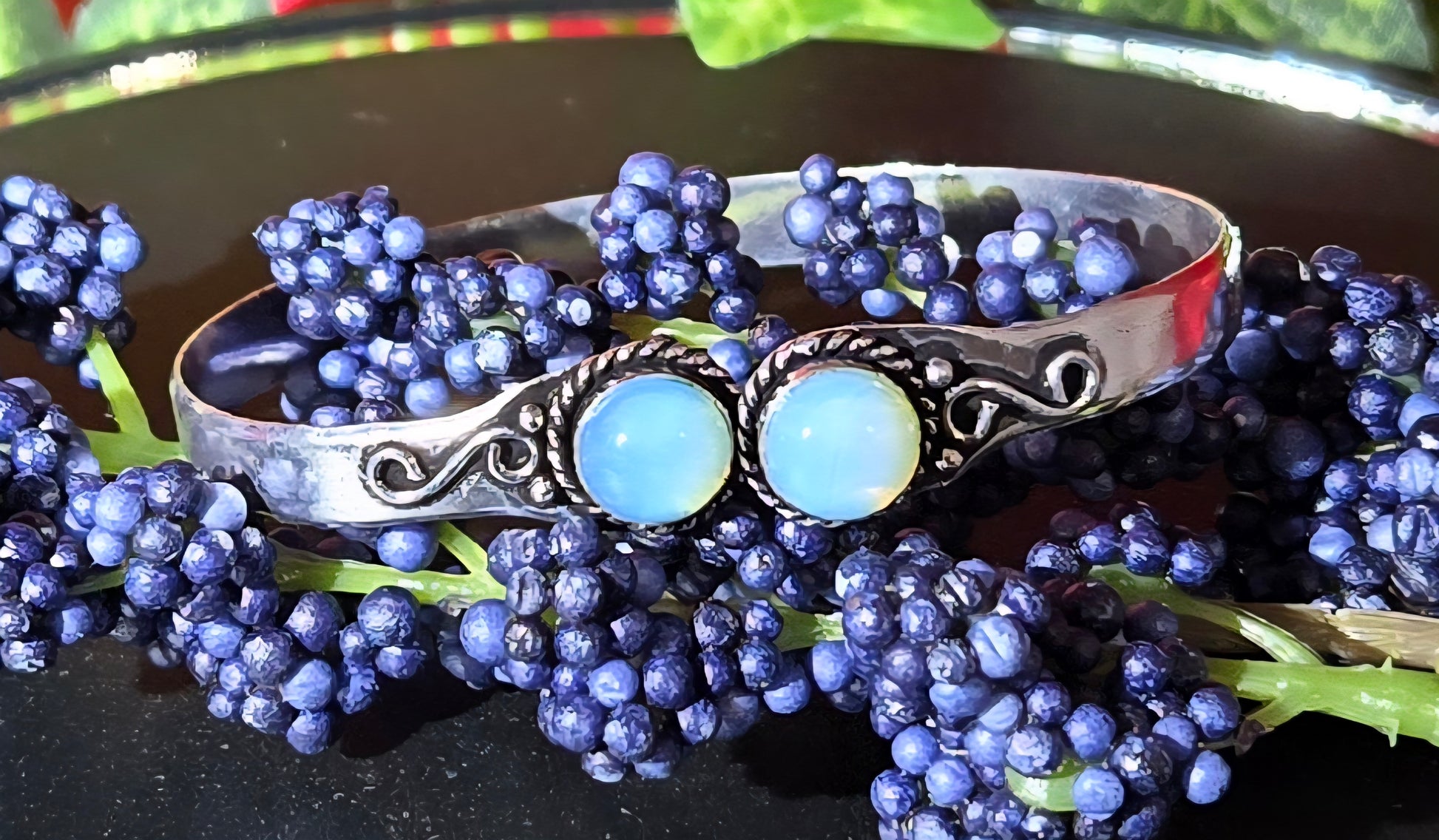 MOONSTONE BRACLET