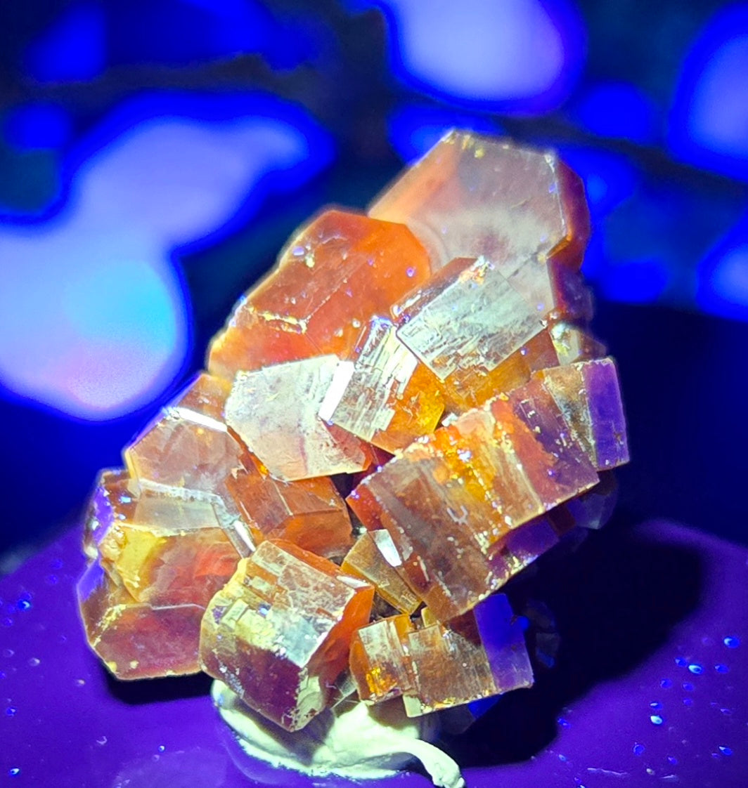 VANADINITE CLUSTER