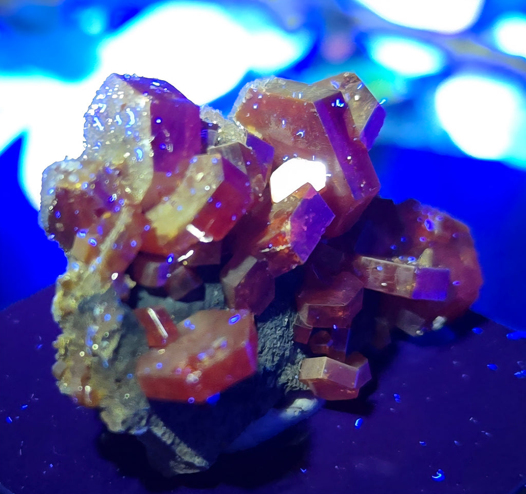 VANADINITE CLUSTER