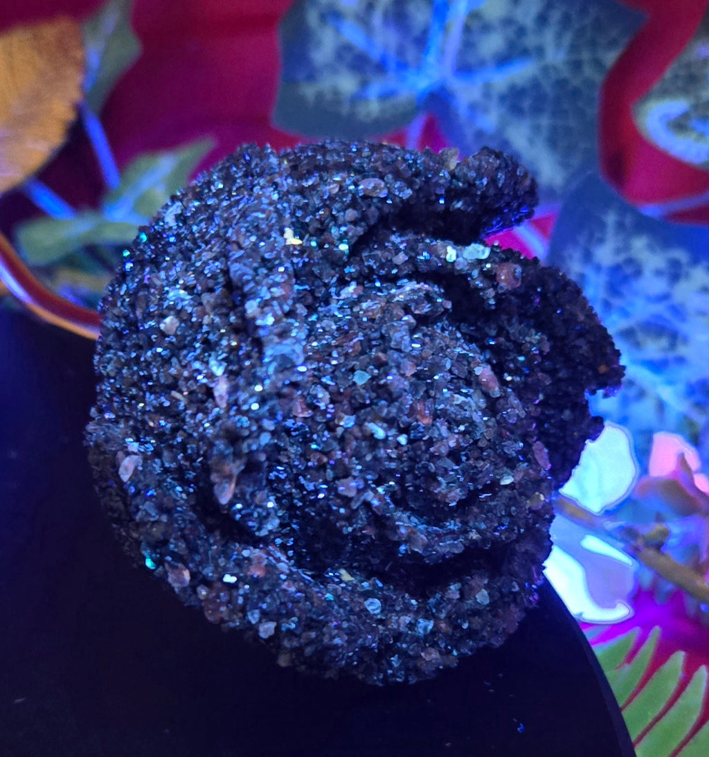BLACK CHIP FLUORITE FLOWER