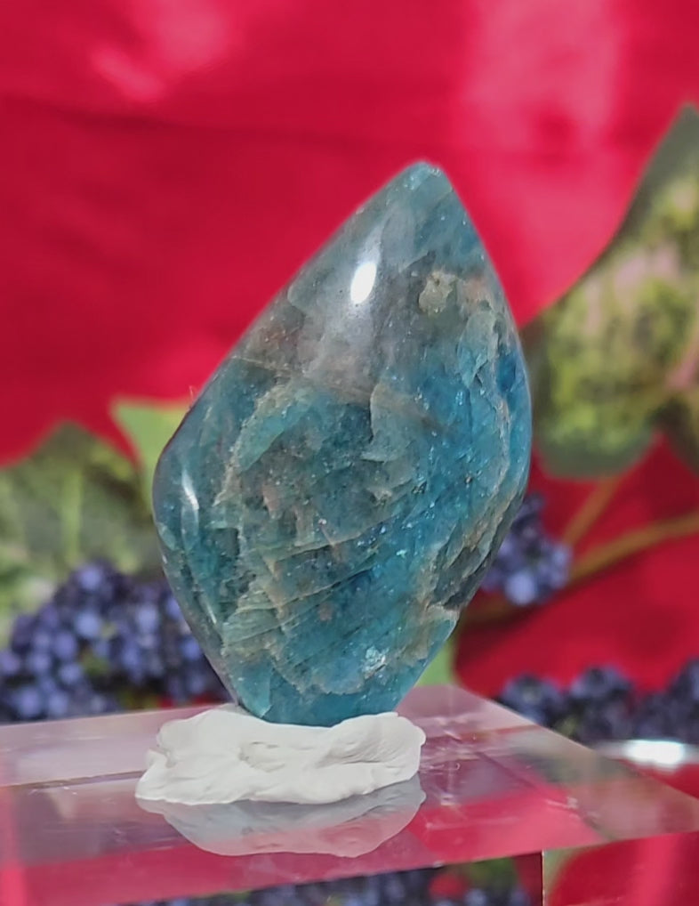 BLUE APATITE CABOCHON