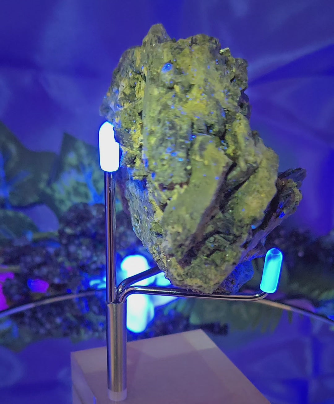 EPIDOTE
