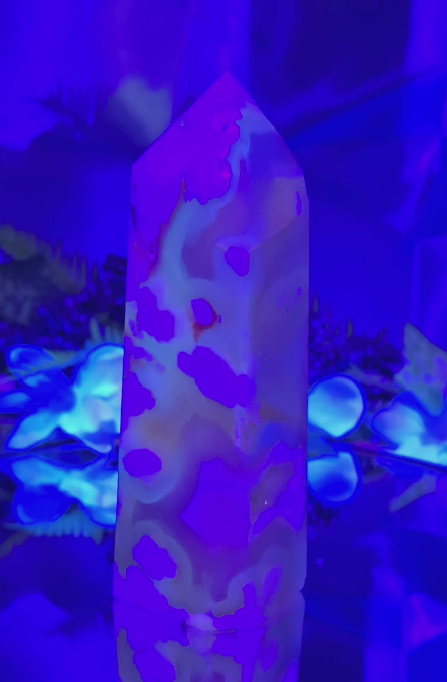 FLOWER AGATE TOWER