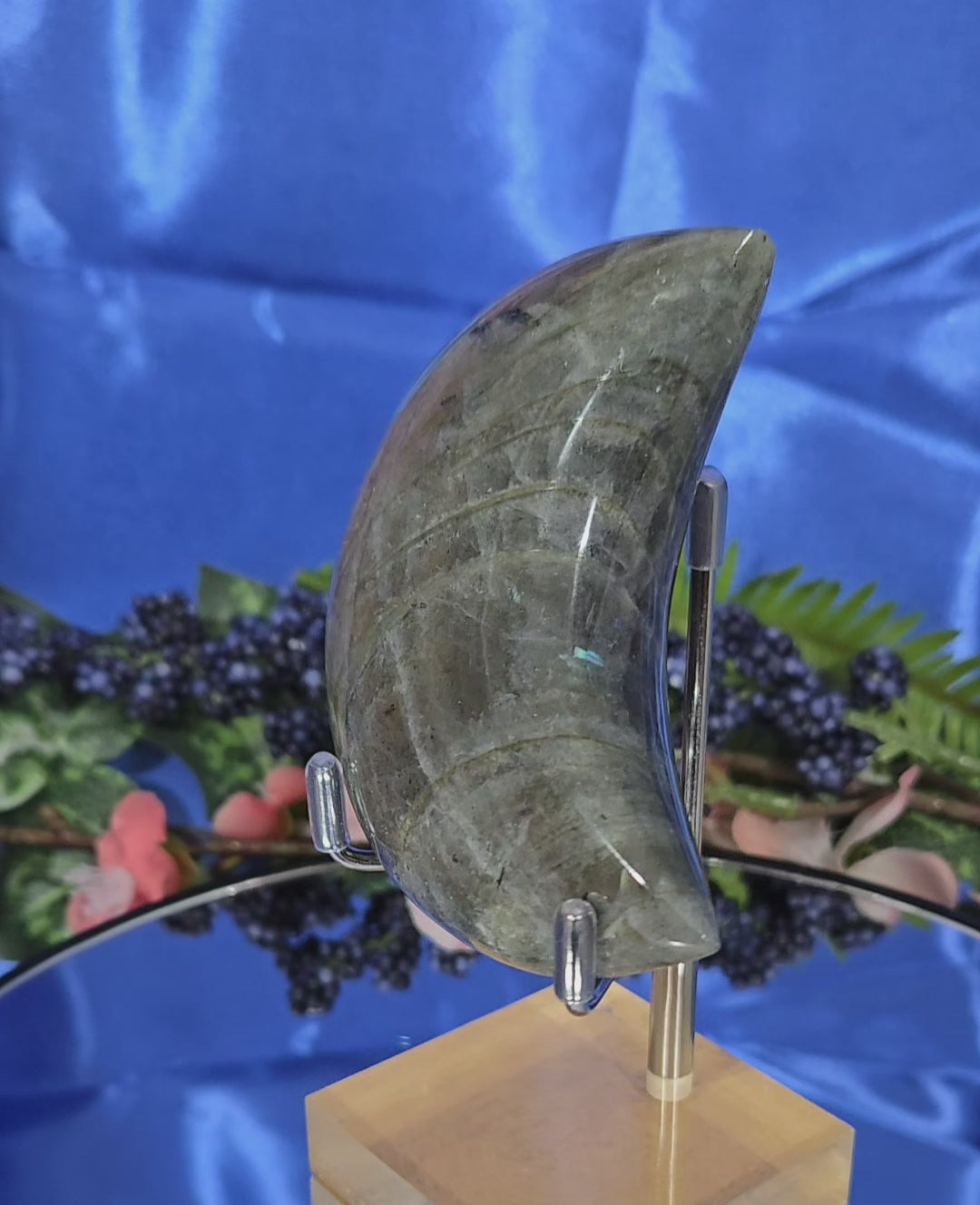 LABRADORITE MOON CARVING