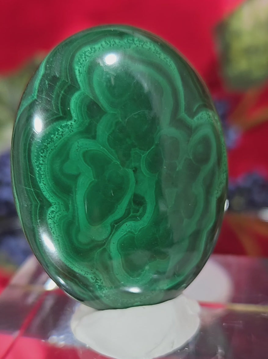 MALACHITE CABOCHON