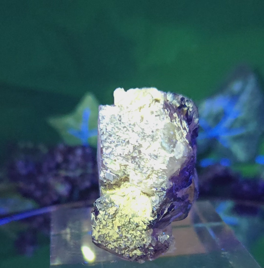 AMETHYST CLUSTER BRANDBERG