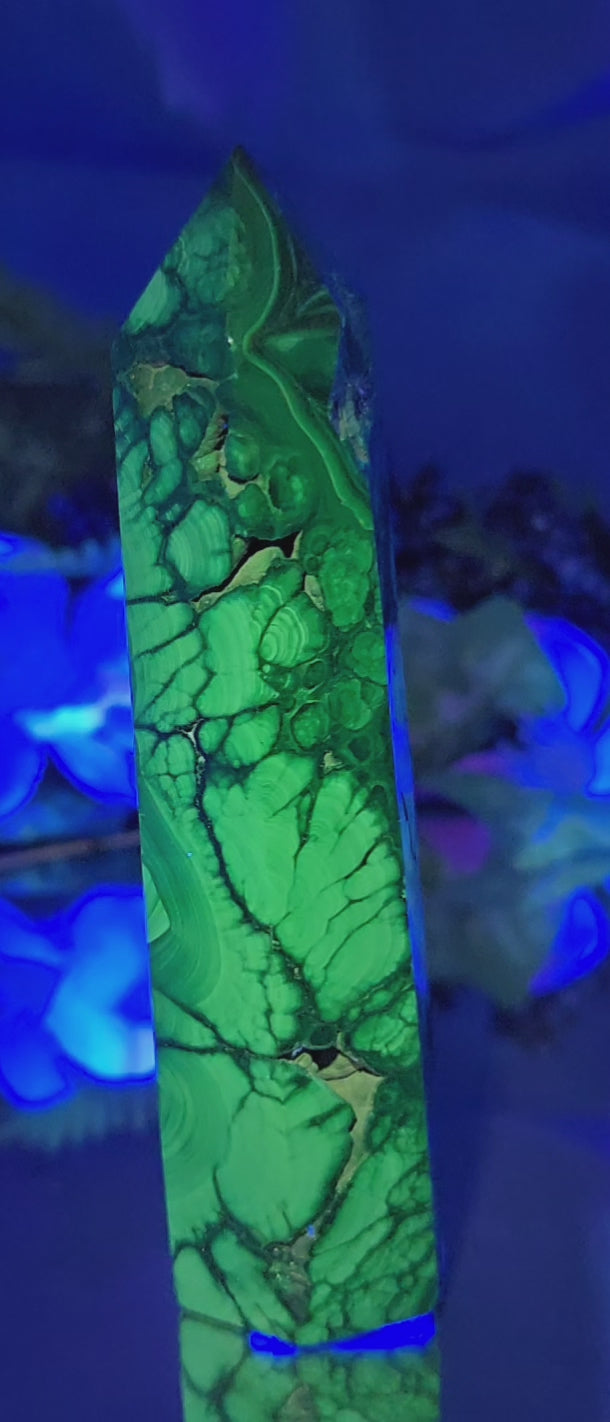 MALACHITE CHRYSOCOLLA TOWER