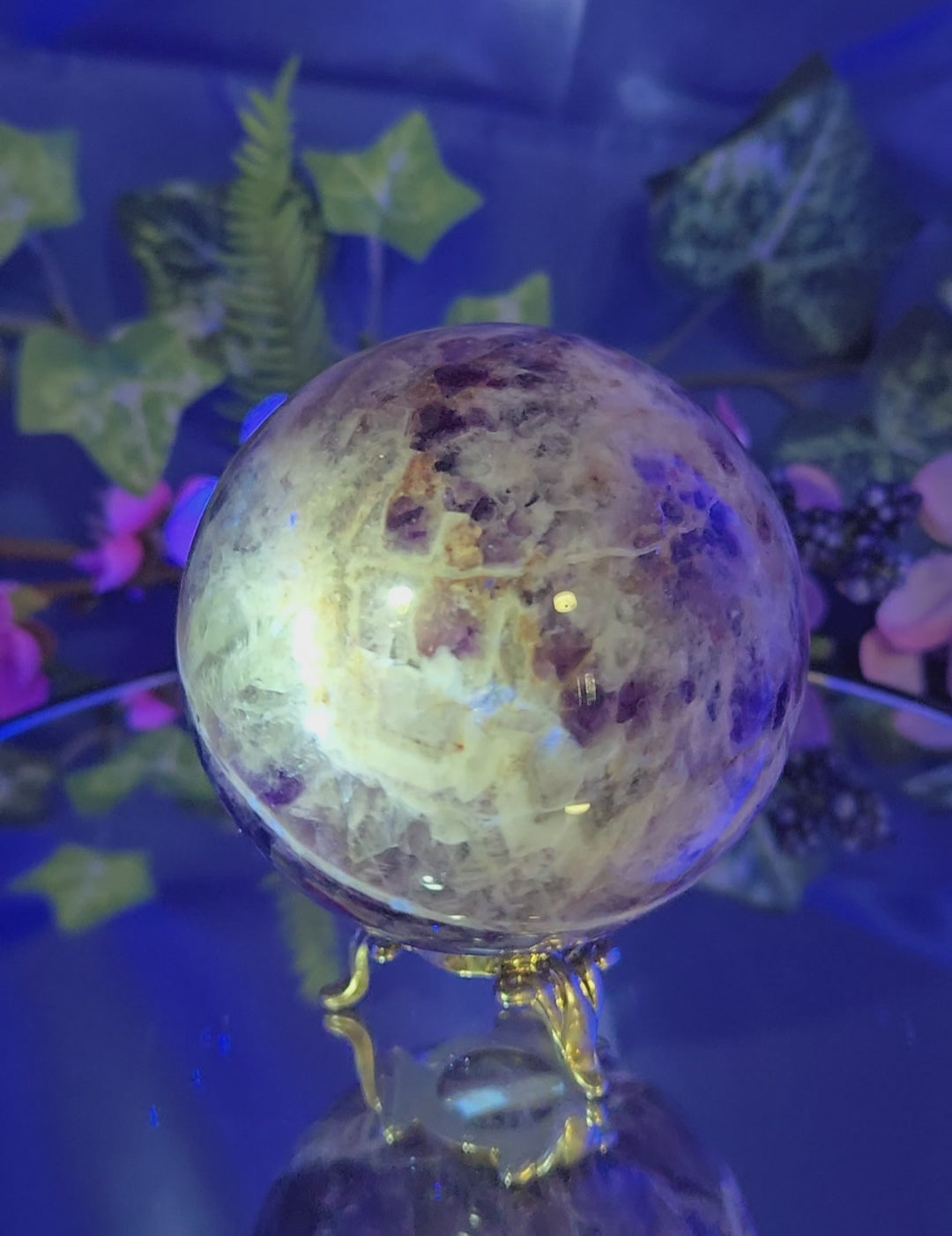 CHEVRON AMETHYST SPHERE