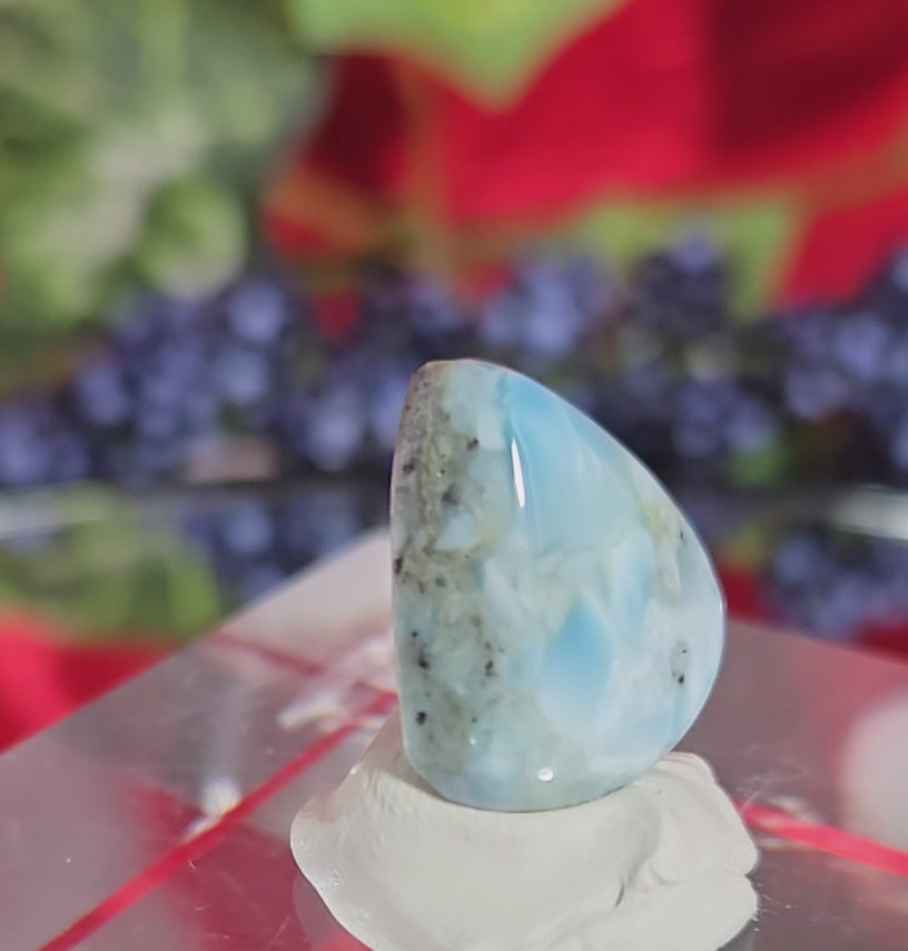 LARIMAR CABOCHON