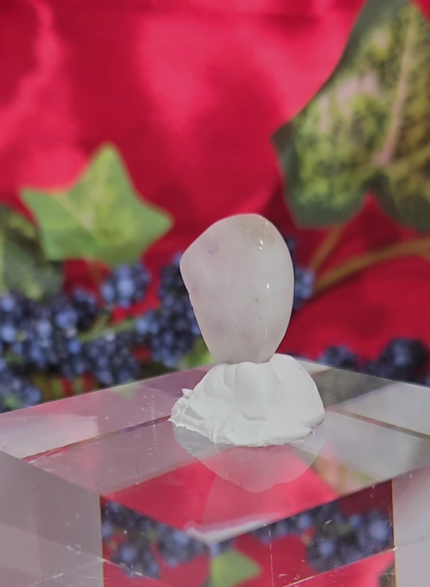 MOONSTONE CABOCHON