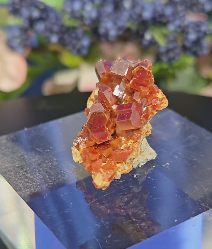VANADINITE CLUSTER