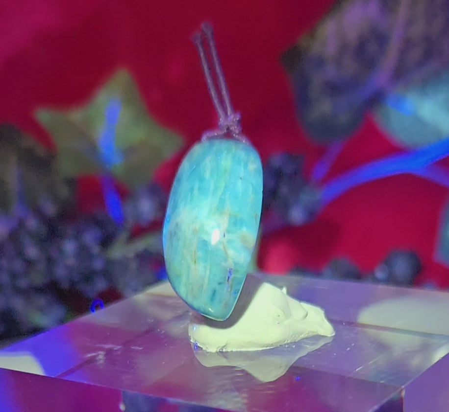 BLUE APATITE CABOCHON