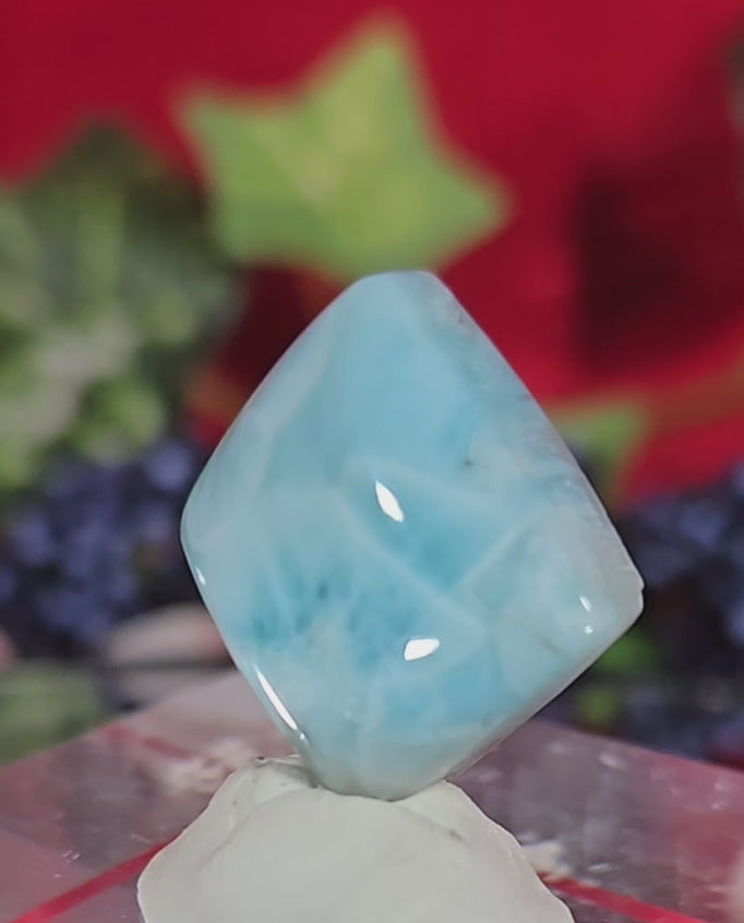 LARIMAR CABOCHON