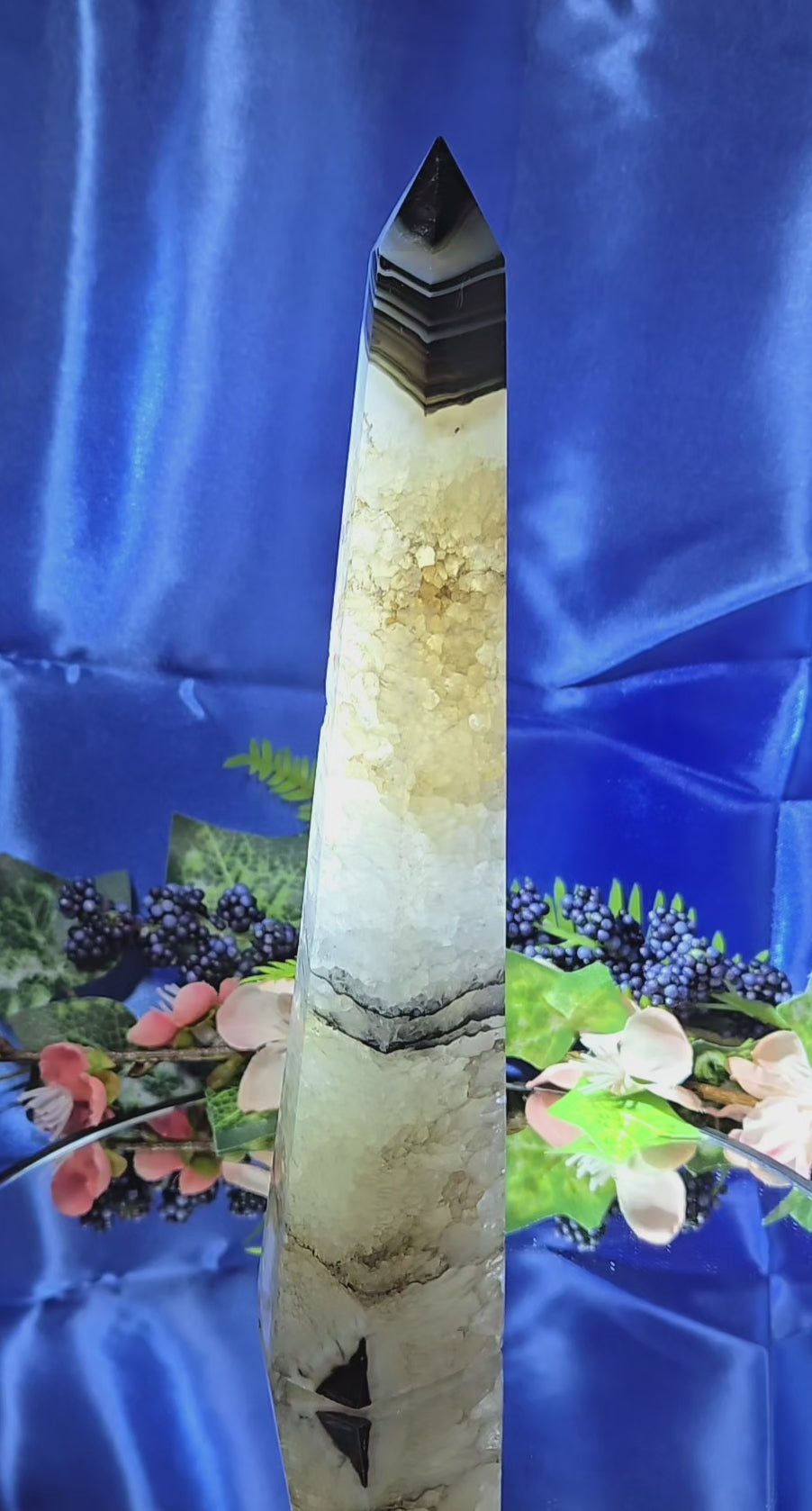 AGATE QUARTZ TOWER