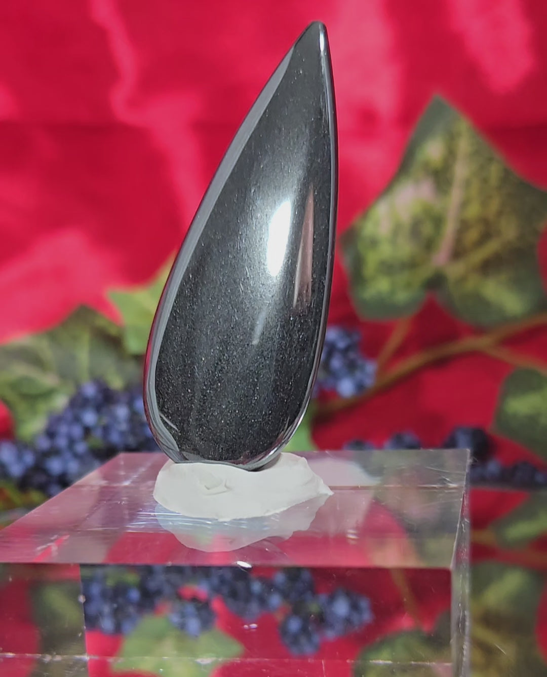 HEMATITE CABOCHON